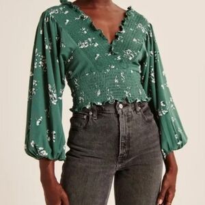 Abercrombie & Fitch  long sleeve Smocked wrap top